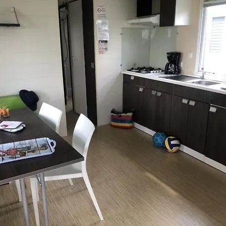 Paradis Le Grand' R Kemping