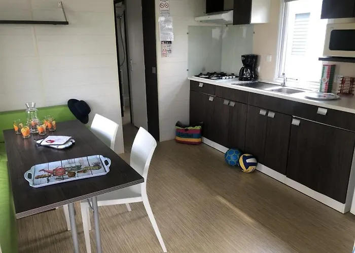 Paradis Le Grand' R 营地